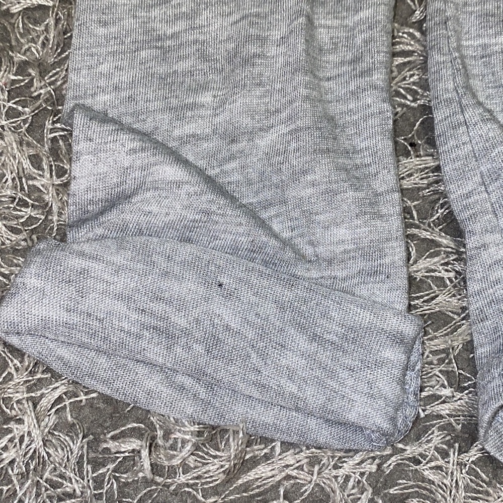 Trolls can’t stop won’t stop poppy gray long sleeve graphic T-shirt - Picture 5 of 11